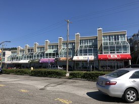 Pacifica in White Rock, BC - Building Photo