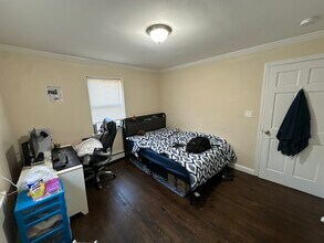 435 Walnut Ave in Boston, MA - Building Photo - Building Photo