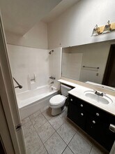 3613 Sampson Ct in Bakersfield, CA - Building Photo - Building Photo