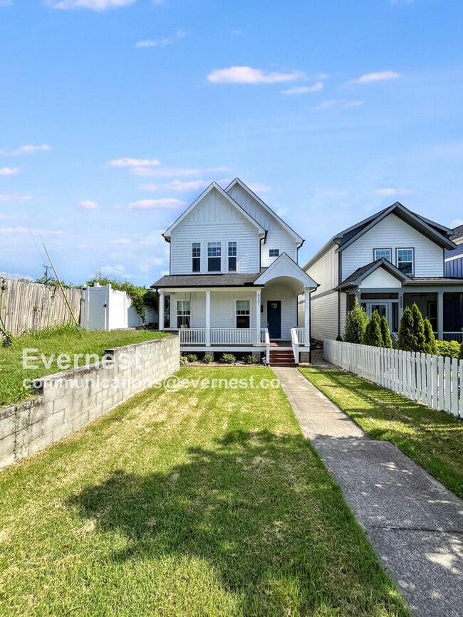 property at 5301 Pennsylvania Ave