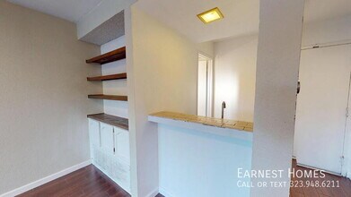 7231 Balboa Blvd in Los Angeles, CA - Building Photo - Building Photo