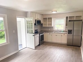 219 New Hope Rd in Lawndale, NC - Building Photo - Building Photo