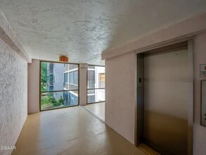 640 N Nova Rd, Unit 212 in Ormond Beach, FL - Building Photo - Building Photo