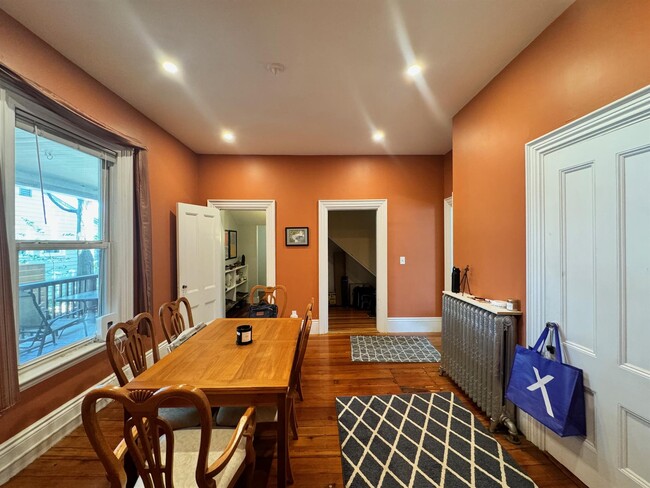 87 North St, Unit 1 in Medford, MA - Building Photo - Building Photo