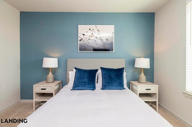 6525 Ed Bluestein Blvd, Unit 7109 in Austin, TX - Foto de edificio - Building Photo