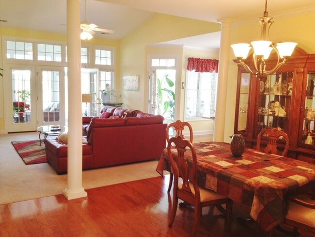 1009 N Sanderling Dr in Leland, NC - Building Photo - Building Photo