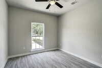 4206 Larkspur St photo'