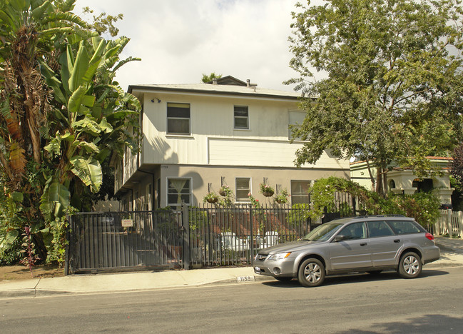 1159 N Genesee Ave in Los Angeles, CA - Building Photo - Building Photo