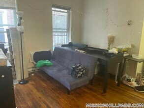 894 Huntington Ave in Boston, MA - Building Photo - Building Photo