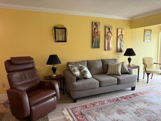 property at 1121 Cactus Terrace