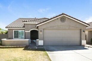 10509 W Angels Ln in Peoria, AZ - Building Photo