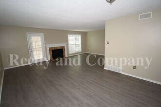 3071 McVay Trail Dr in Memphis, TN - Building Photo - Building Photo