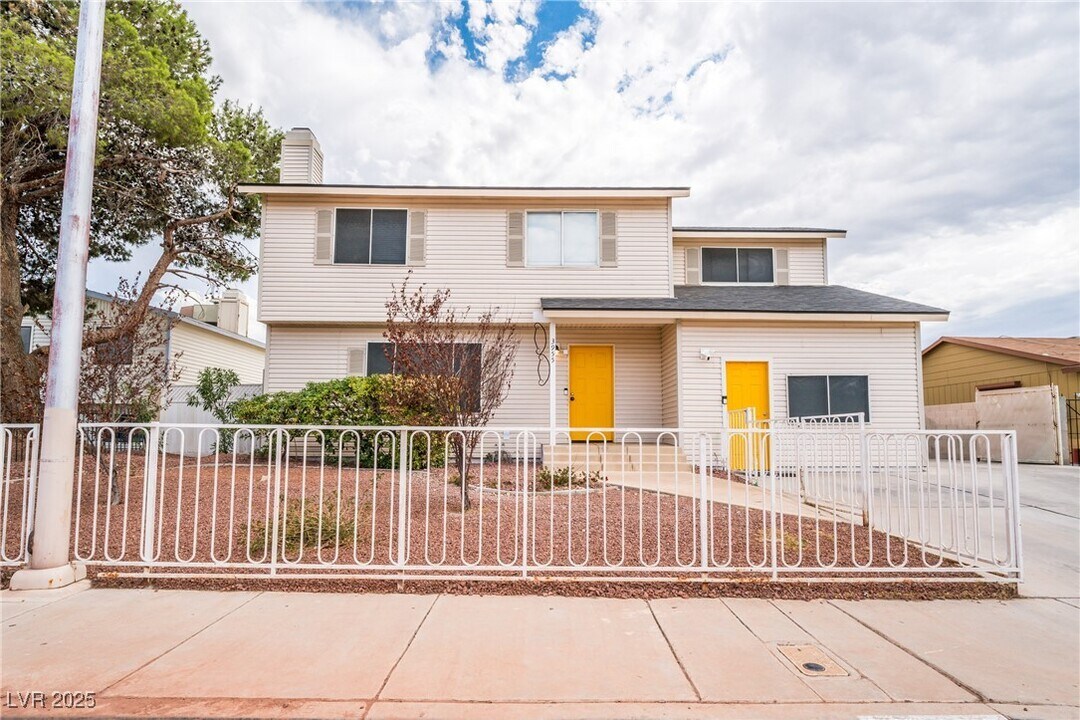 3955 Savoy Ct in Las Vegas, NV - Building Photo