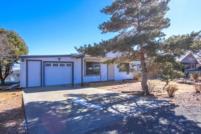 1979 N Quartz Dr in Prescott, AZ - Building Photo - Building Photo