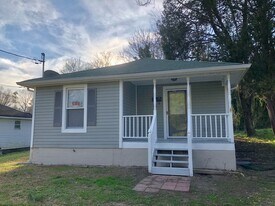 605 Scruggs St in Gastonia, NC - Building Photo