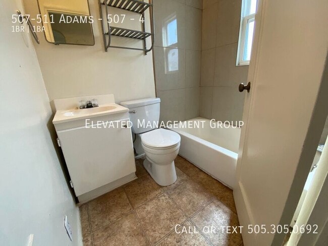 507-511 Adams St NE in Albuquerque, NM - Building Photo - Building Photo