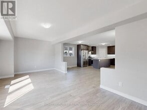 117 York Dr. in Peterborough, ON - Building Photo - Building Photo