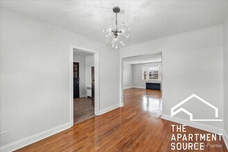 2727 W Berwyn Ave in Chicago, IL - Building Photo - Building Photo