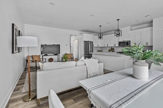 27W280 Bauer Rd in Naperville, IL - Building Photo - Building Photo