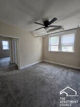 3258 W Belle Plaine Ave in Chicago, IL - Building Photo - Building Photo