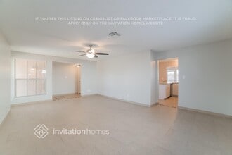 5652 W Cochise Dr in Glendale, AZ - Building Photo - Building Photo