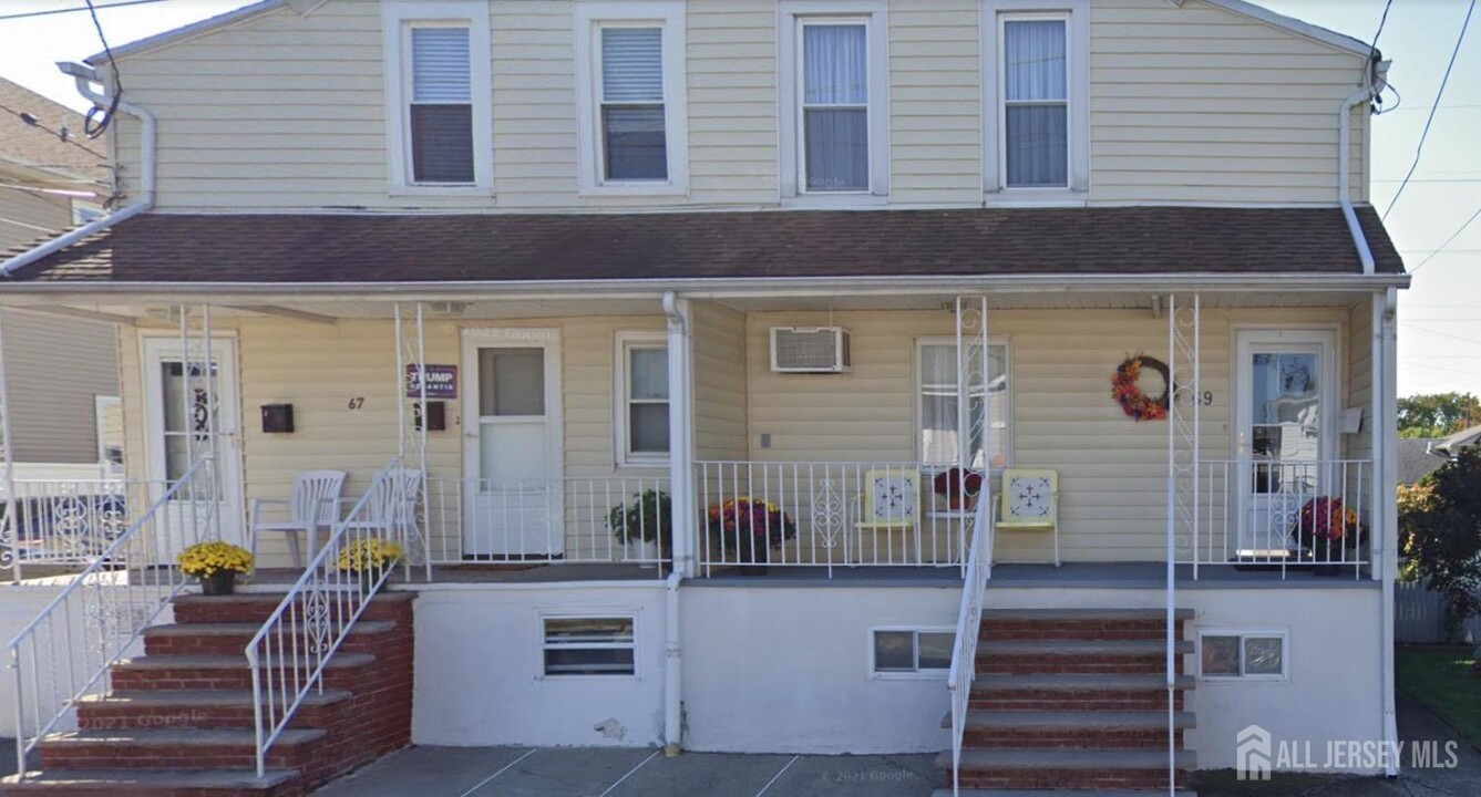 67 Milton Ave in Nutley, NJ - Building Photo
