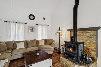 119 Vineyard Way in Riverhead, NY - Building Photo - Building Photo