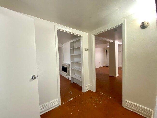 309 E 32nd St in Austin, TX - Building Photo - Building Photo