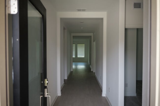 1916 Monchino Pl in Providence Village, TX - Building Photo - Building Photo