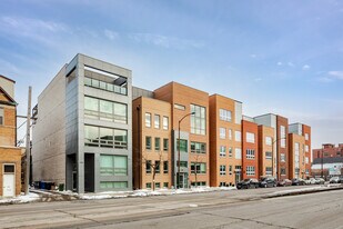 2743 N Ashland Ave Apartments