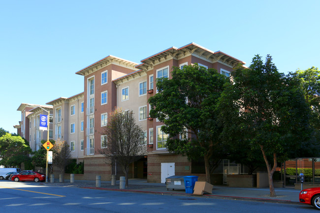 Steamboat Point Apartments in San Francisco, CA - Building Photo - Building Photo