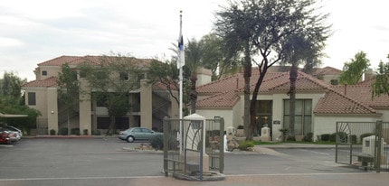 Tuscany Villas Condominium in Phoenix, AZ - Building Photo - Building Photo