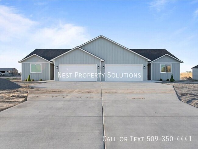 13436 Rd 4 NE-Unit -B in Moses Lake, WA - Foto de edificio - Building Photo