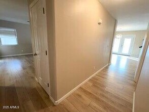 11549 W Mountain View Rd in Youngtown, AZ - Building Photo - Building Photo