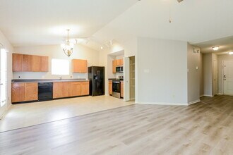 2989 Hearthside Dr in Greenwood, IN - Building Photo - Building Photo