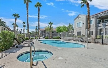 9470 Peace Way in Las Vegas, NV - Building Photo - Building Photo