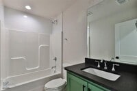 2323 S 18th St photo'