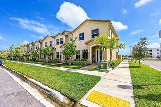 14832 SW 265th St in Homestead, FL - Building Photo - Building Photo