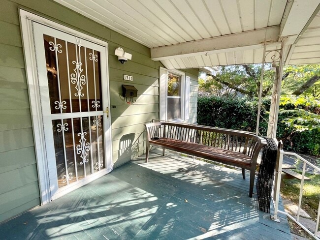 1515 SE Claybourne St in Portland, OR - Building Photo - Building Photo