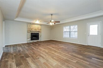 2705 Fairfield Dr in Edmond, OK - Building Photo - Building Photo