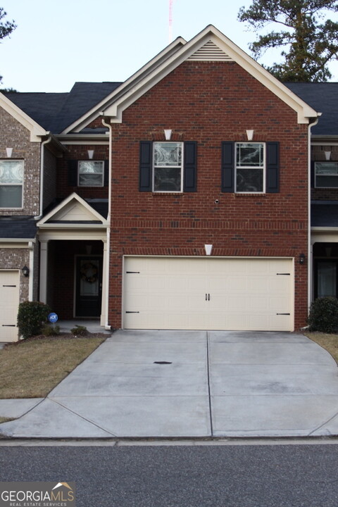 243 Green Bridge Ct SE in Lawrenceville, GA - Building Photo