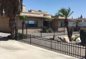 9107 Sierra Ave in Fontana, CA - Building Photo