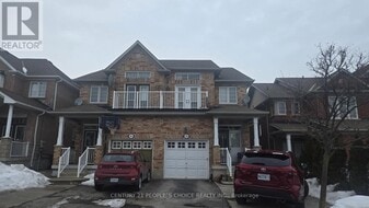 68 Pennyroyal Crescent in Brampton, ON - Building Photo
