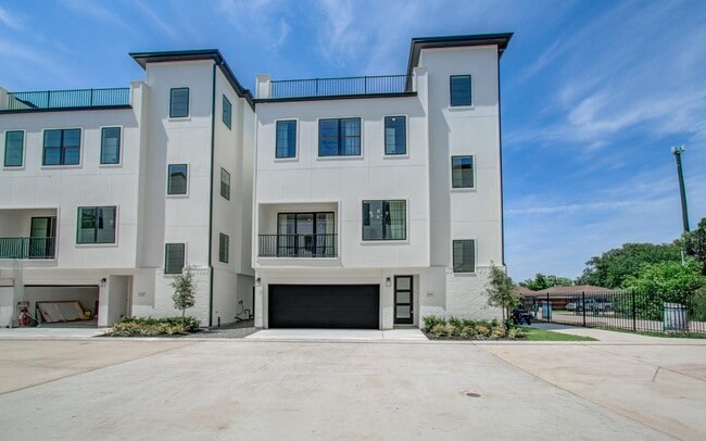 property at 8702 Ojeman Villas Dr