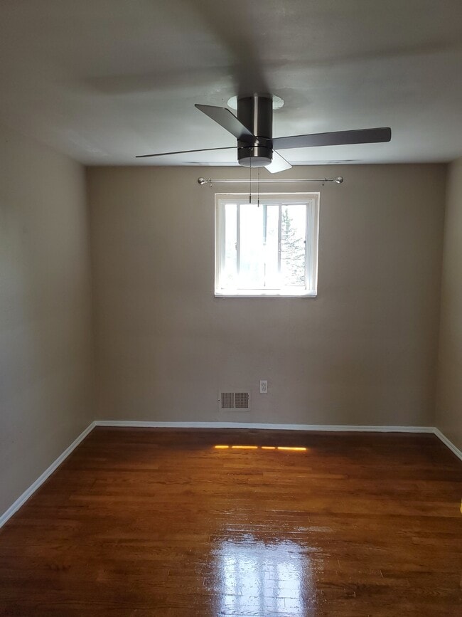 251 Sebring Ave in Pittsburgh, PA - Building Photo - Building Photo