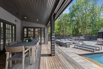 110 Merchants Path in Wainscott, NY - Building Photo - Building Photo