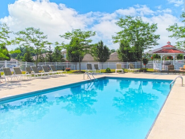 Albany Commons in Westerville, OH - Building Photo - Building Photo