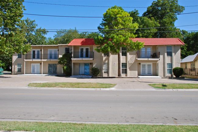 University Park in Denton, TX - Building Photo - Building Photo