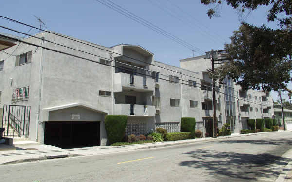 Don Tomaso Apartments in Los Angeles, CA - Building Photo - Building Photo