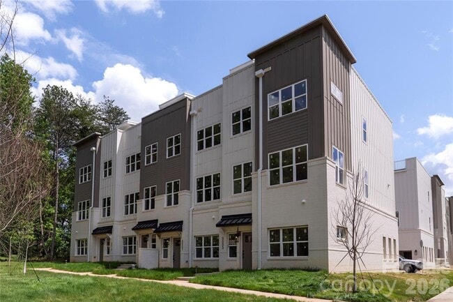 3423 Holabird Ln in Charlotte, NC - Building Photo - Building Photo